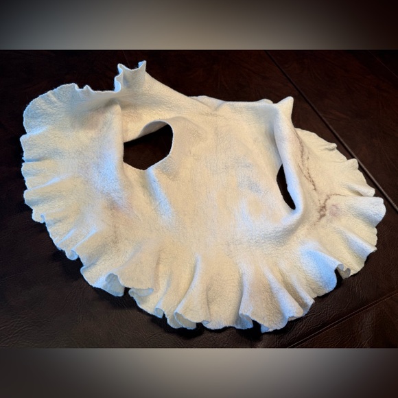 Ivory Felted Wool Floral Ruffle Vest - Picture 8 of 8